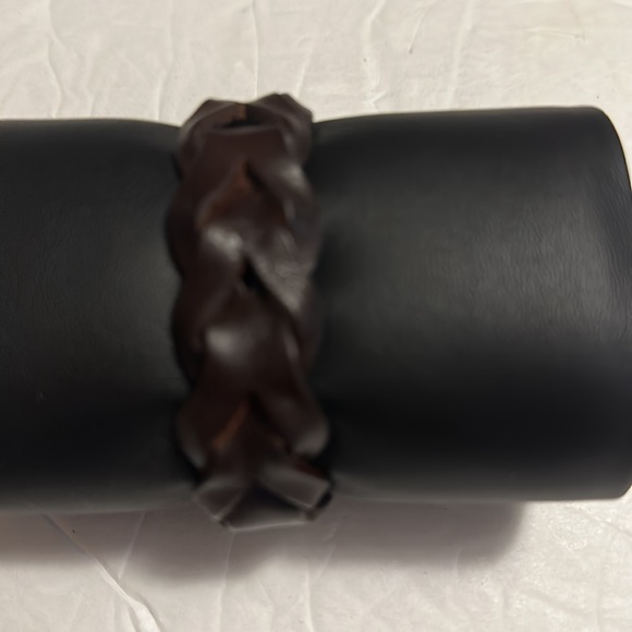 Men Stainless steel  pu leather brown/silver tone bracelet.8.5” - Picture 2 of 5